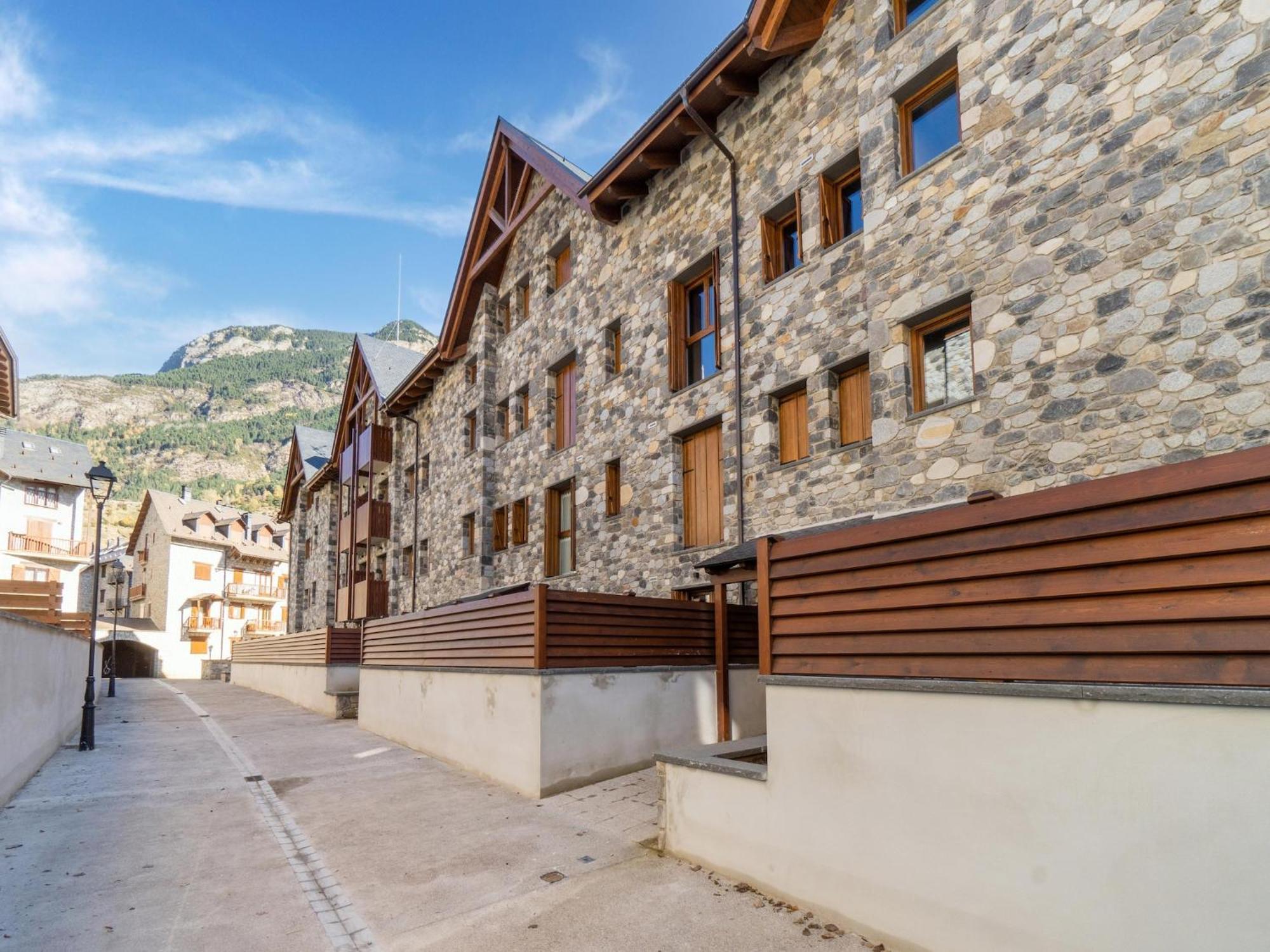 Ferienwohnung Natusliving Benasque E Exterior foto